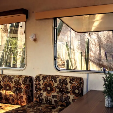 Caravanastar Vistas A La Montana Y Mar Horizonte Campsite